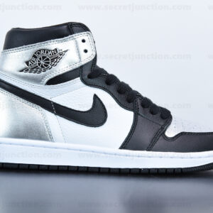 Nike Air Jordan 1 Retro High – “Silver Toe”