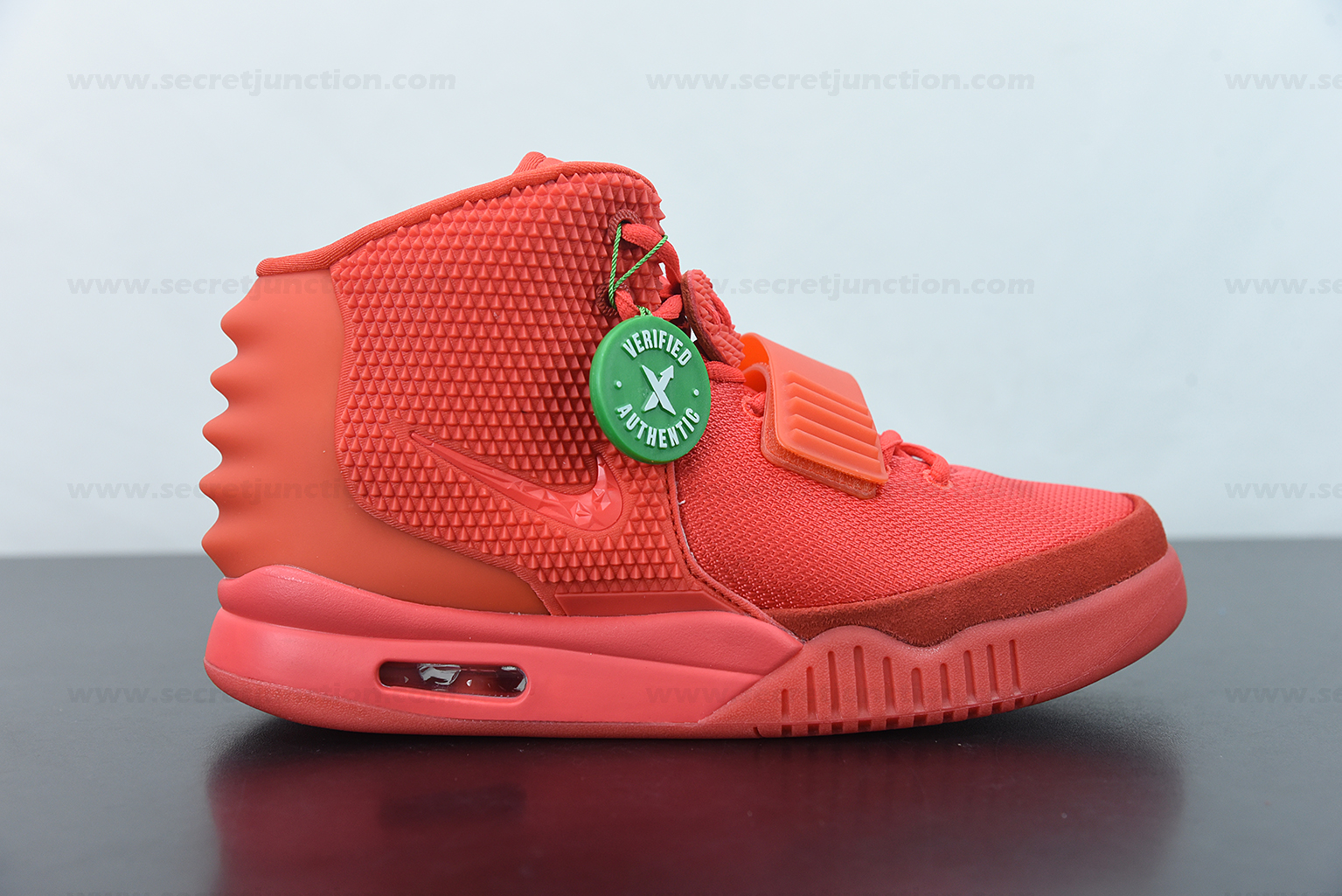 NIKE AIR YEEZY 2 – “RED OCTOBER”