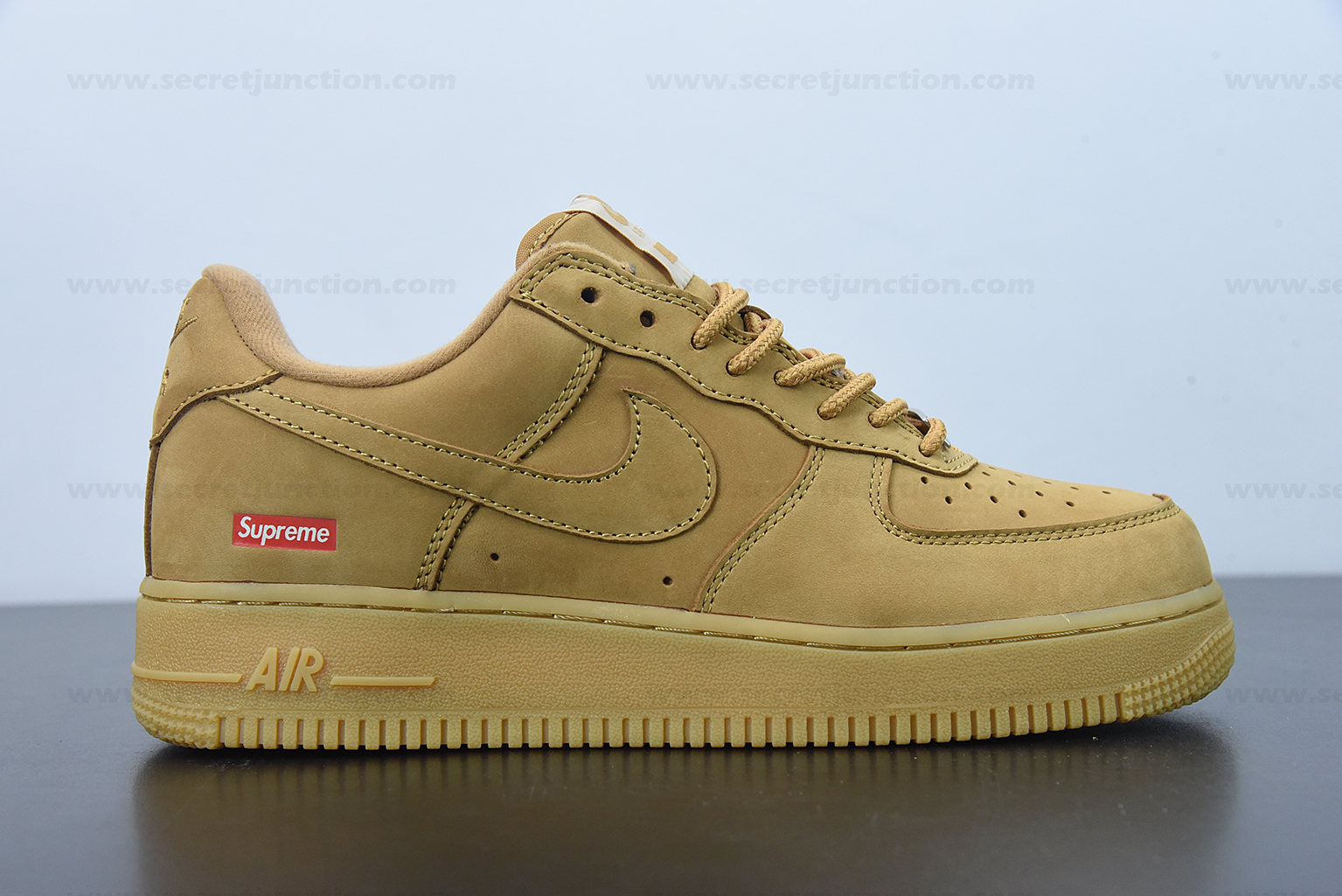 SUPREME X AIR FORCE 1 LOW – “WHEAT”